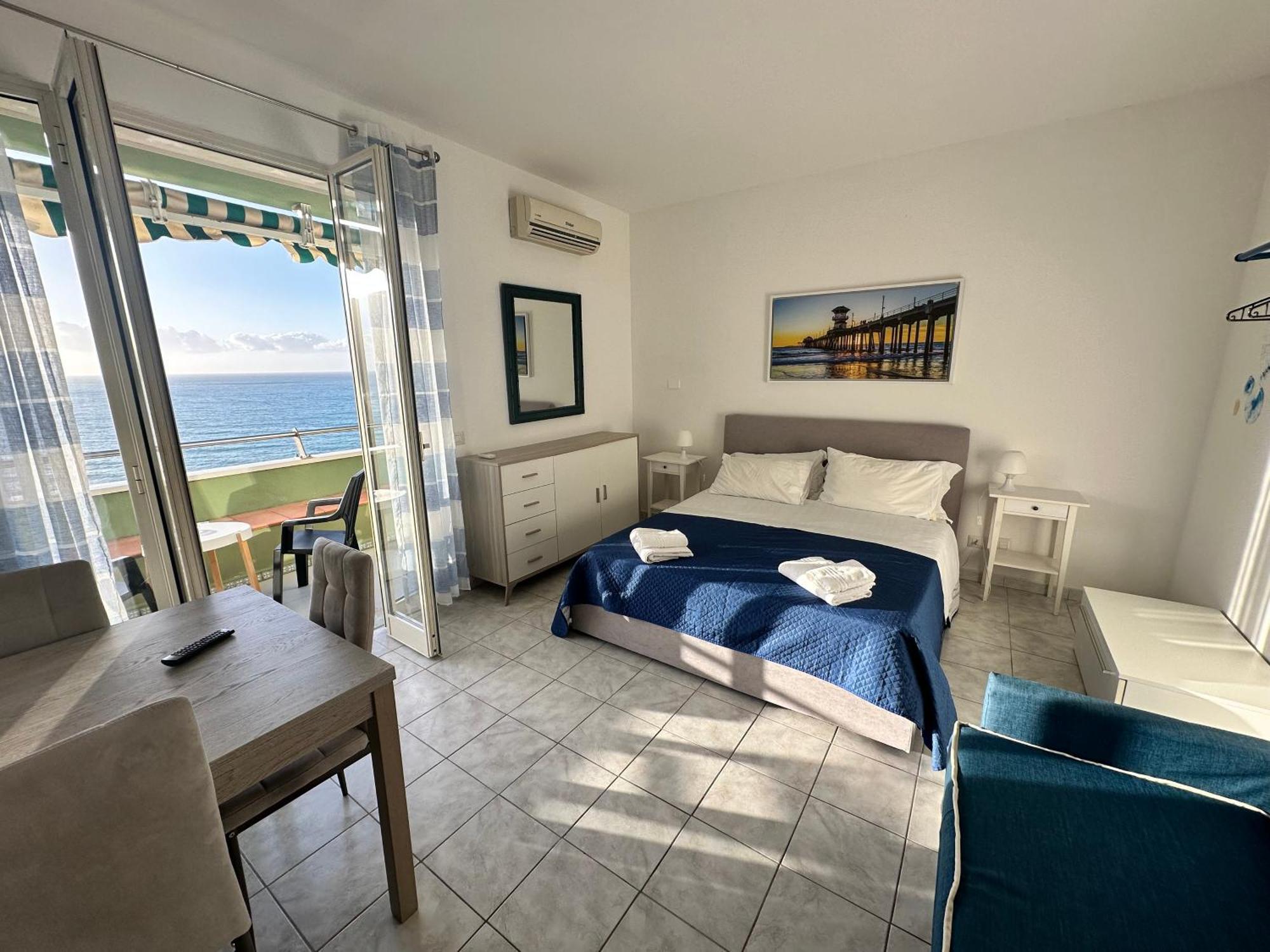 Ch Exclusive Apartments Cefalu Room photo